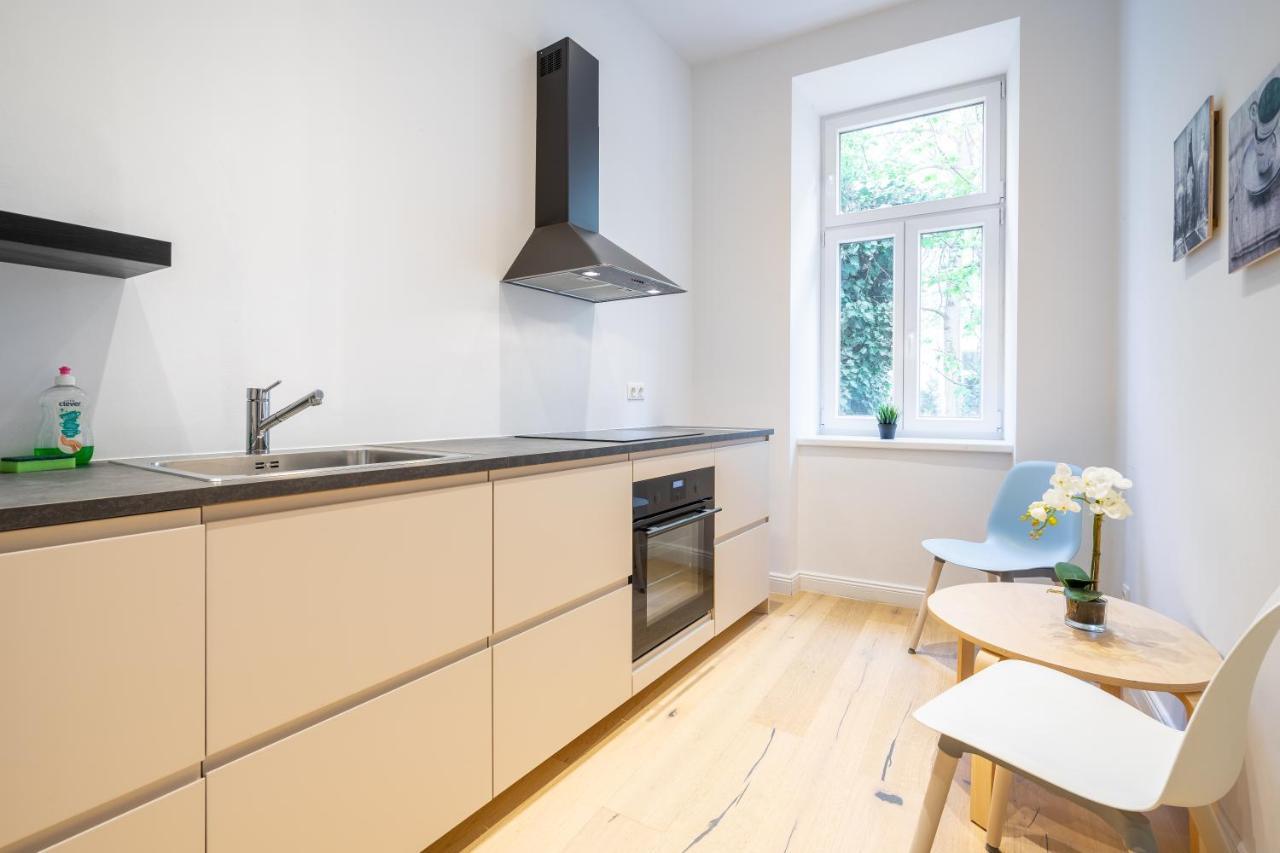 Cottageviertel - Stilvolles Apartment In Parknahe Vídeň Exteriér fotografie